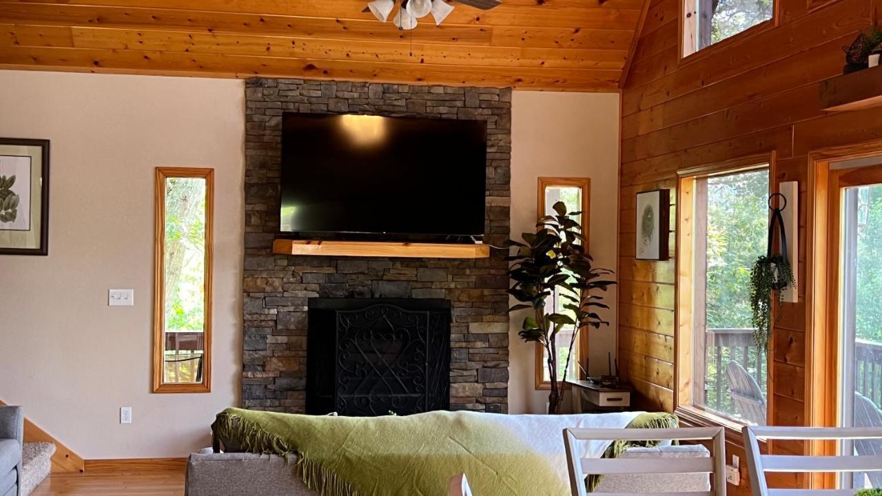 Mistletoe Cabin- Private Cabin W Views, Hottub, Pet Friendly Murphy Eksteriør bilde